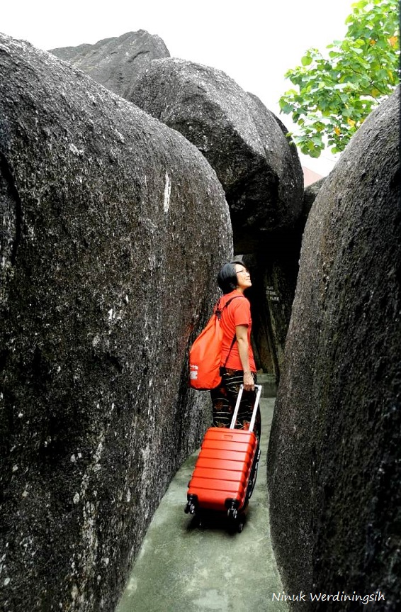 Wisata Ke Taman Batu Raksasa Alif Stone Park – SiswaPelajar.com